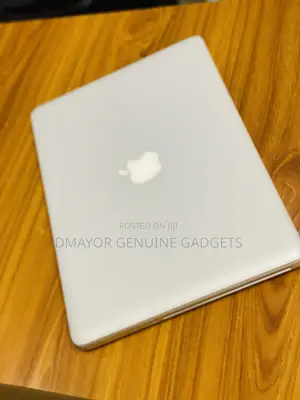 Laptop Apple MacBook Pro 2012 4GB Intel Core i5 HDD 500GB