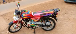 Bajaj CT 125X 2025 Red