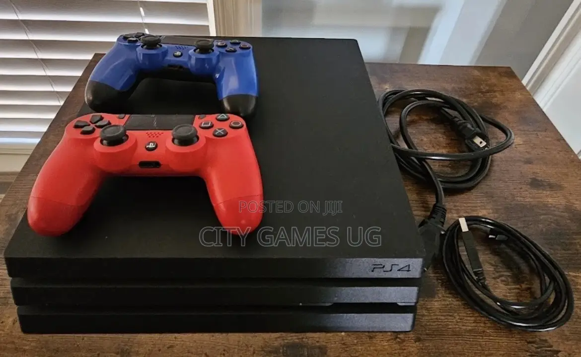 Sony Playstation 4 Pro 1tb Console - Black/2 Controllers
