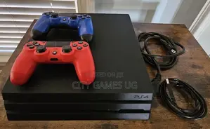 Sony Playstation 4 Pro 1tb Console - Black/2 Controllers