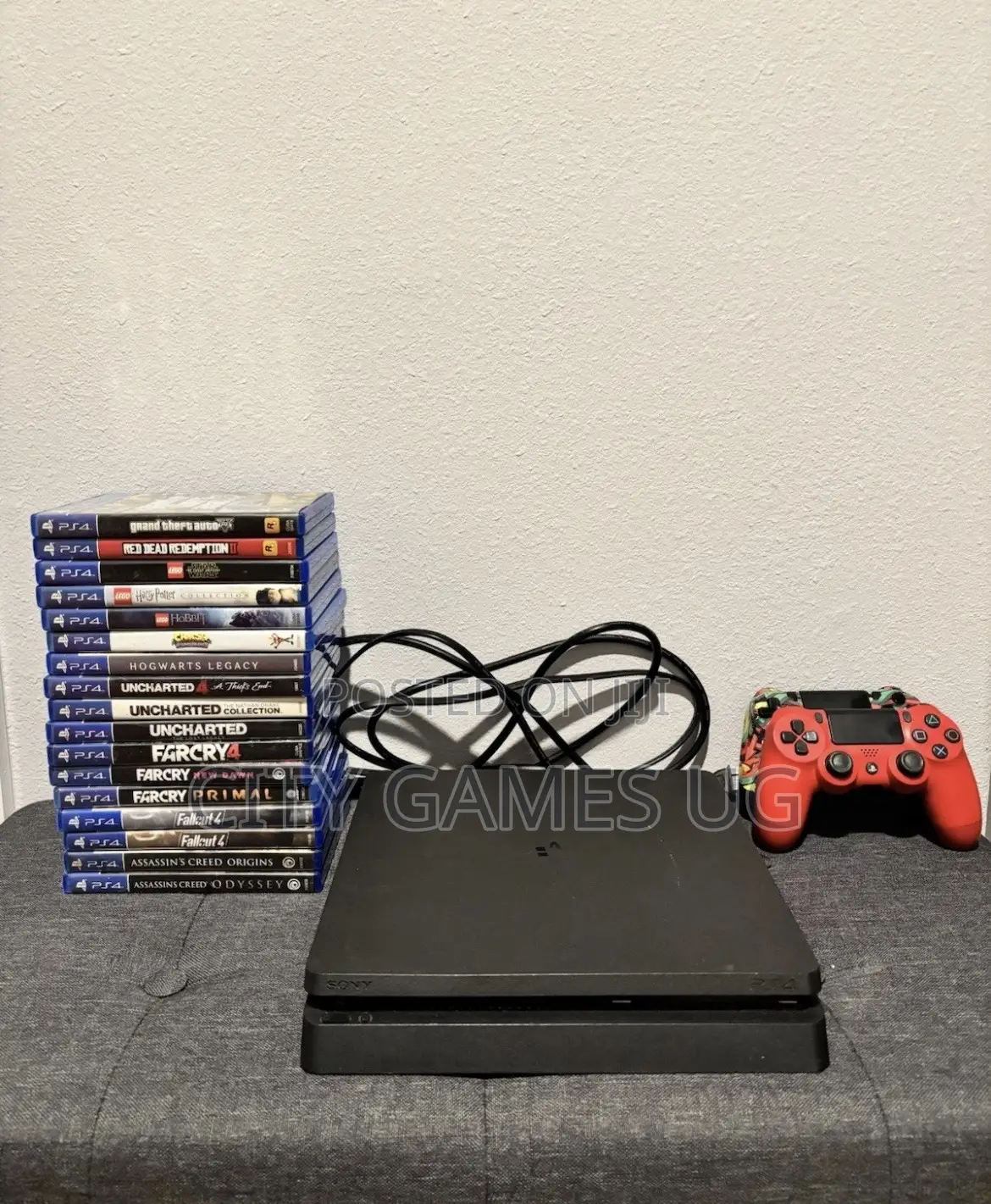 Sony Playstation 4 500gb-Black Console With Brand New Two Controllers