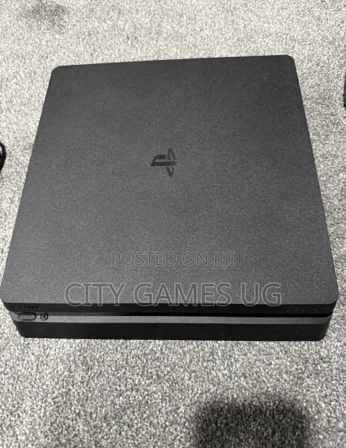 Sony Playstation 4 Ps4 Slim Console 500gb + 3 Controllers