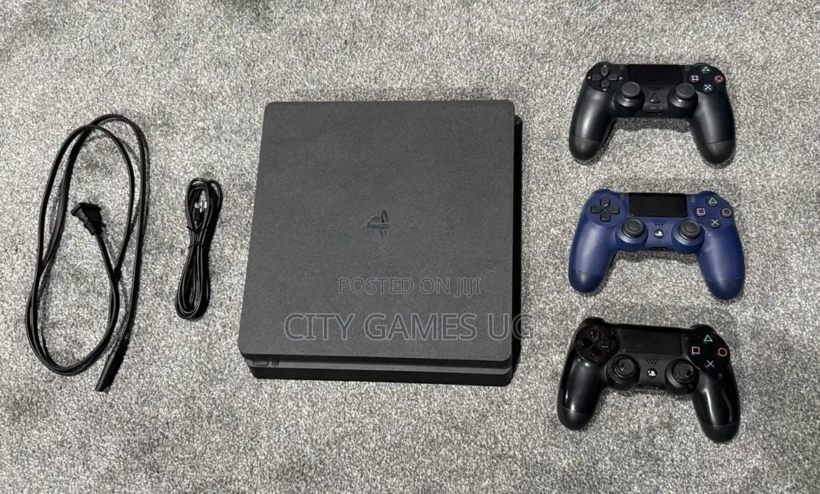 Sony Playstation 4 Ps4 Slim Console 500gb + 3 Controllers