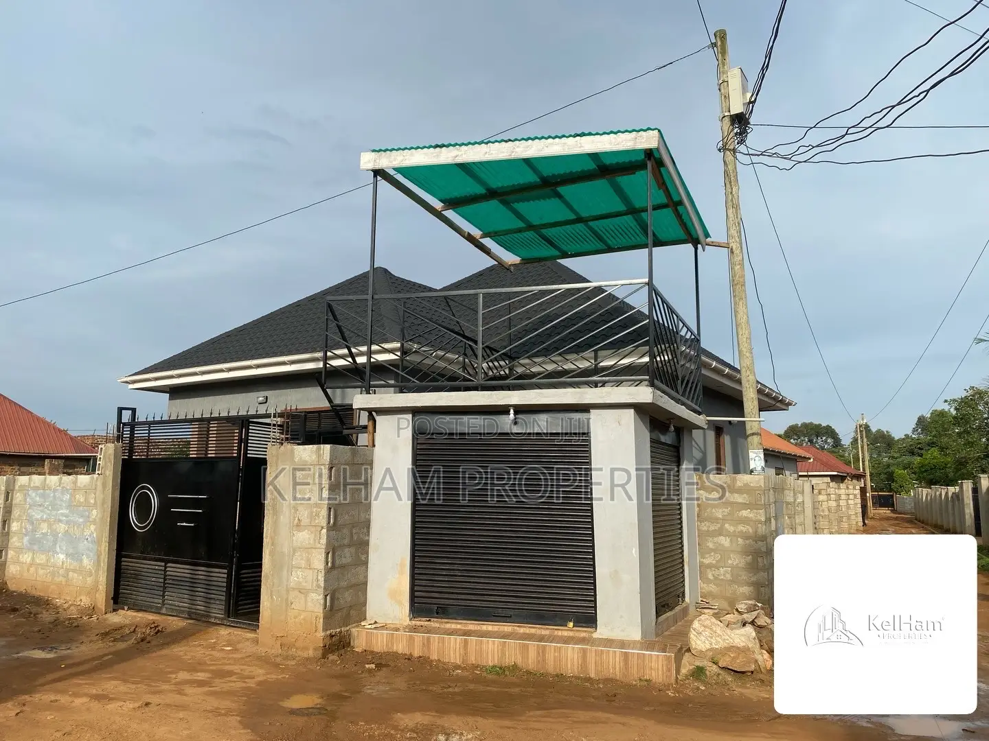 3bdrm House in Busabala Kaazi, Central Division for sale