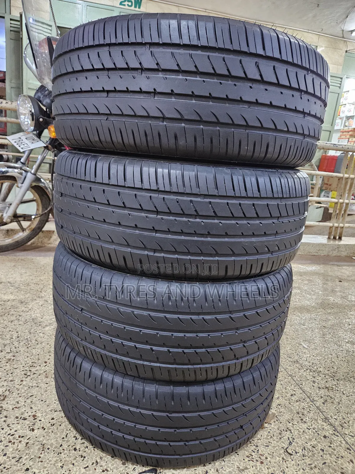 255 50 Zr19 Zeetex  Type Upgrade 4rm The Small Size 2 The Big Size.