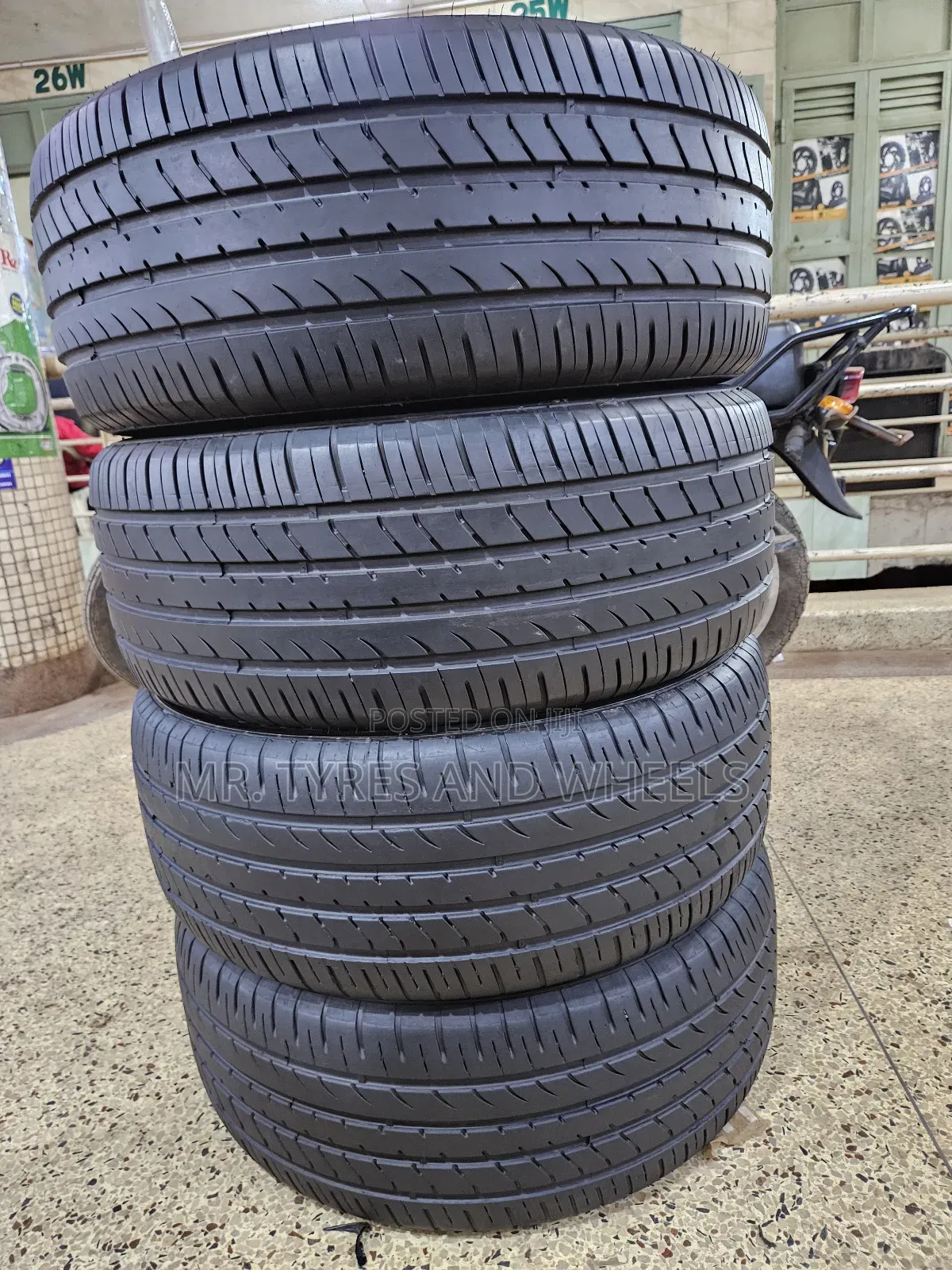 255 50 Zr19 Zeetex  Type Upgrade 4rm The Small Size 2 The Big Size.