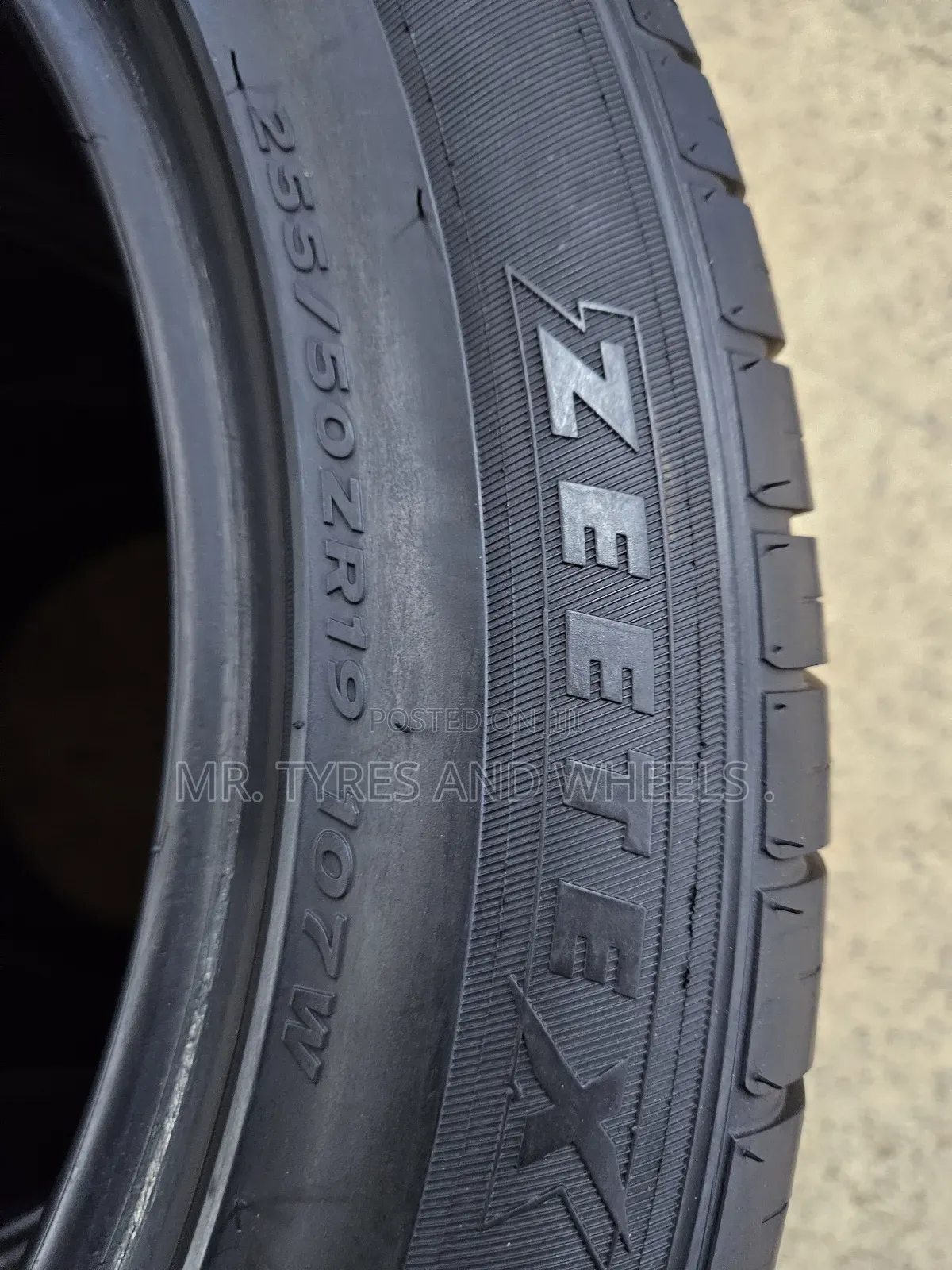 255 50 Zr19 Zeetex  Type Upgrade 4rm The Small Size 2 The Big Size.