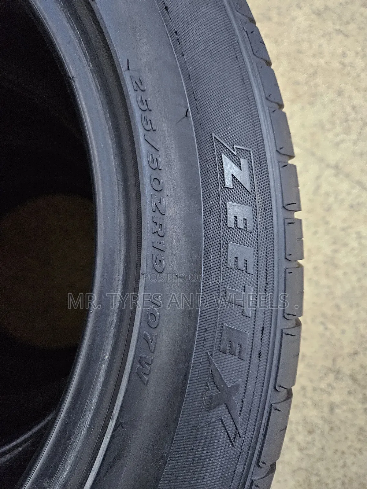 255 50 Zr19 Zeetex  Type Upgrade 4rm The Small Size 2 The Big Size.