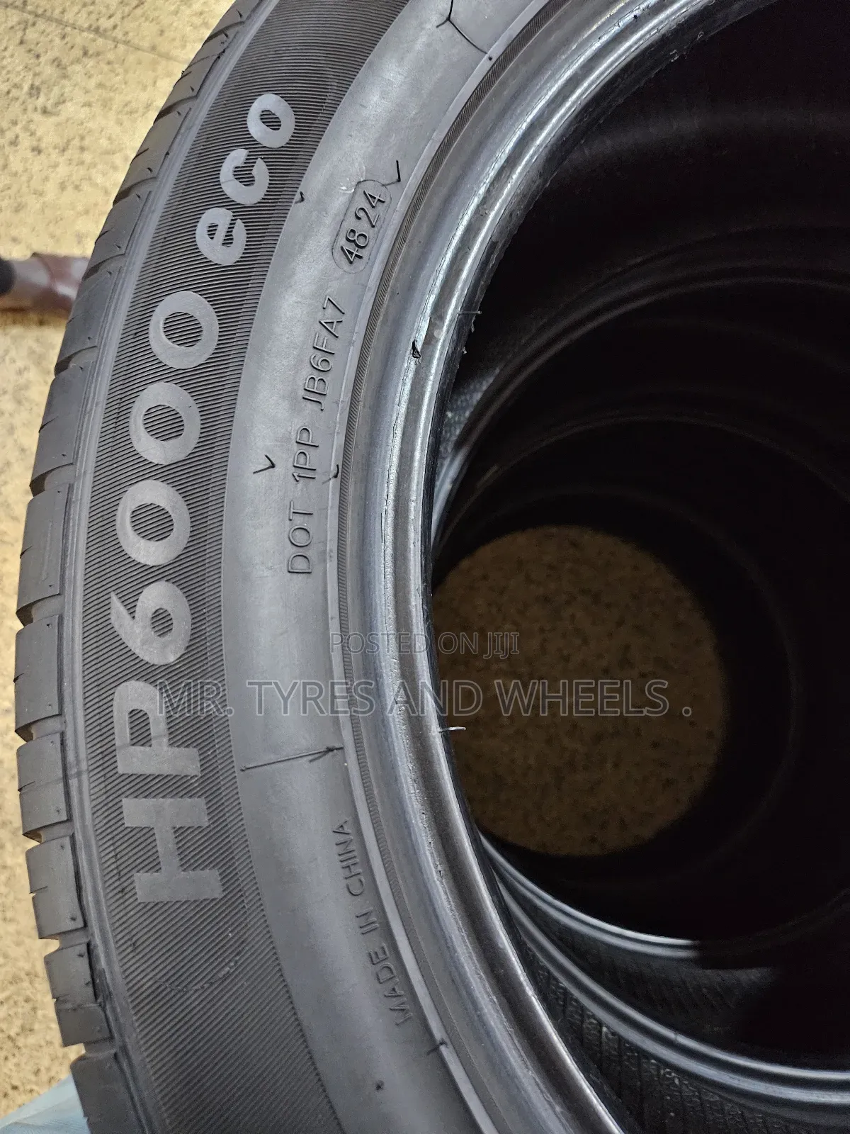255 50 Zr19 Zeetex  Type Upgrade 4rm The Small Size 2 The Big Size.