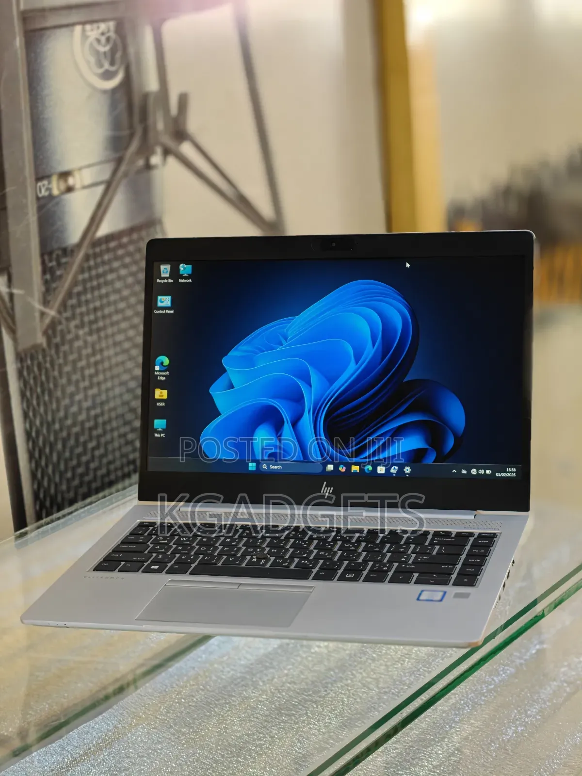 New Laptop HP EliteBook 840 G5 8GB AMD Ryzen 5 SSD 256GB