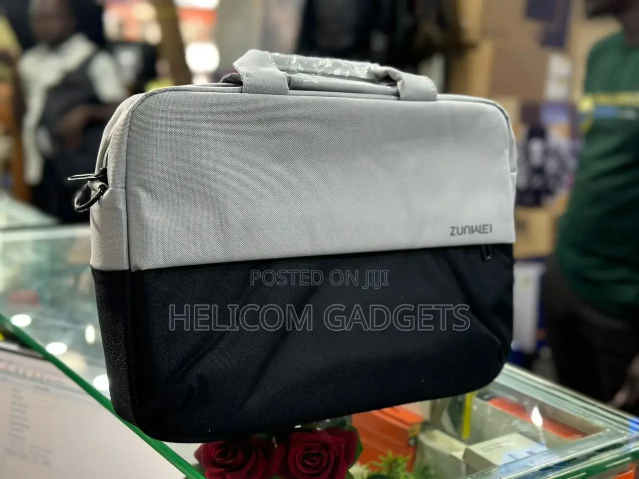 Zunwei (Or Zunmai) Laptop Bag
