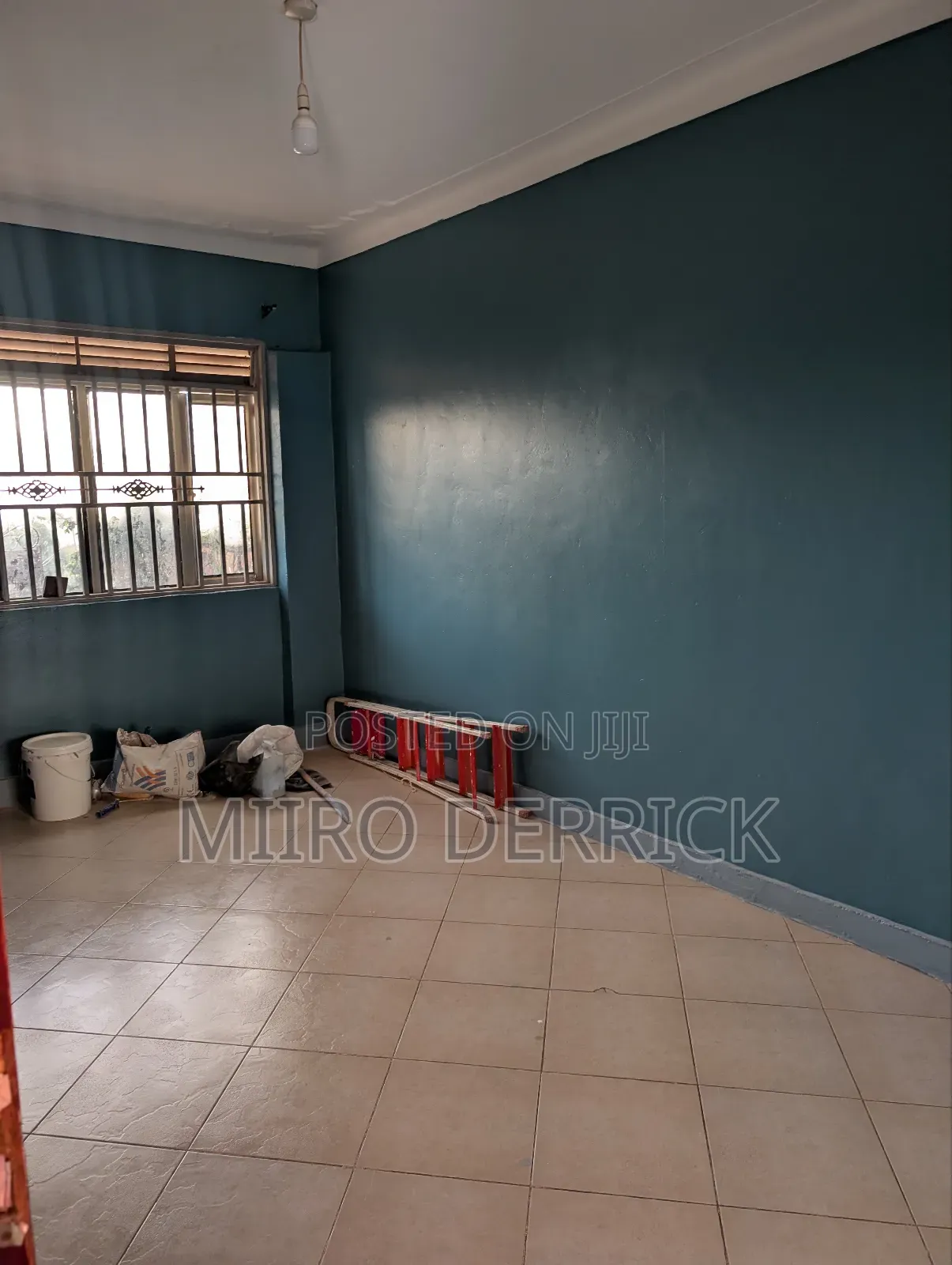 4bdrm House in Seguku Katale, Central Division for sale
