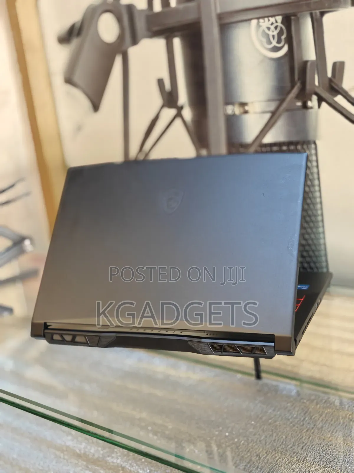Laptop MSI Katana GF76 16GB AMD Ryzen 5 SSHD (Hybrid) 512GB