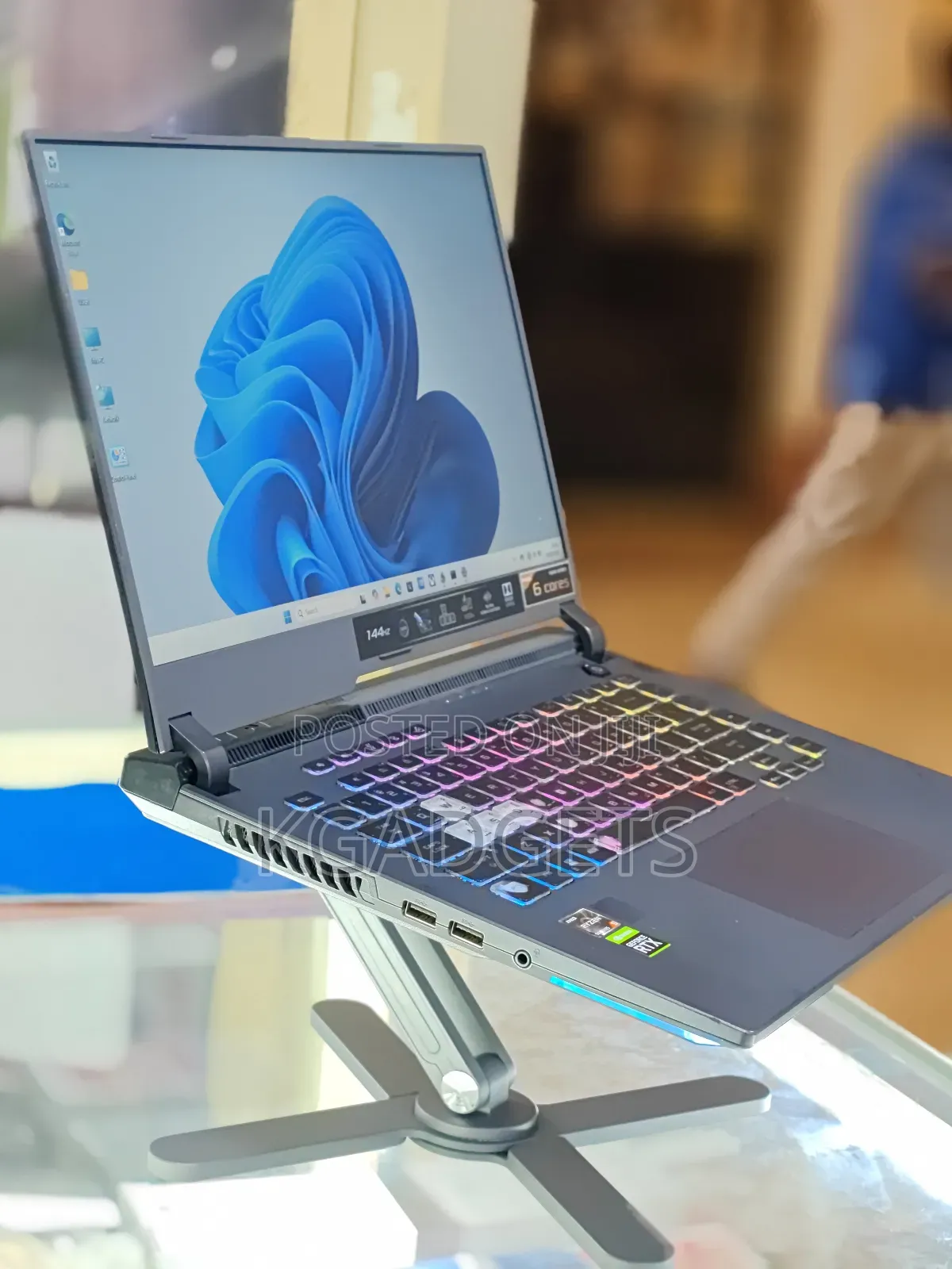 Laptop Asus ROG Strix G15 G512 16GB AMD Ryzen 5 SSD 512GB