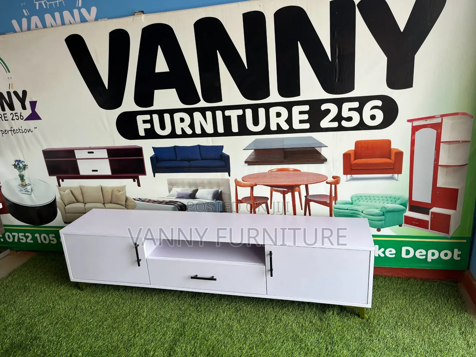 Television Stand/White Tv Stand