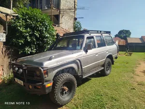 Toyota Land Cruiser 80 Wagon 1990 Gray