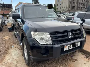 Mitsubishi Pajero 2008 Black