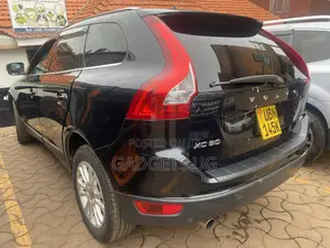 Volvo XC60 2010 Black