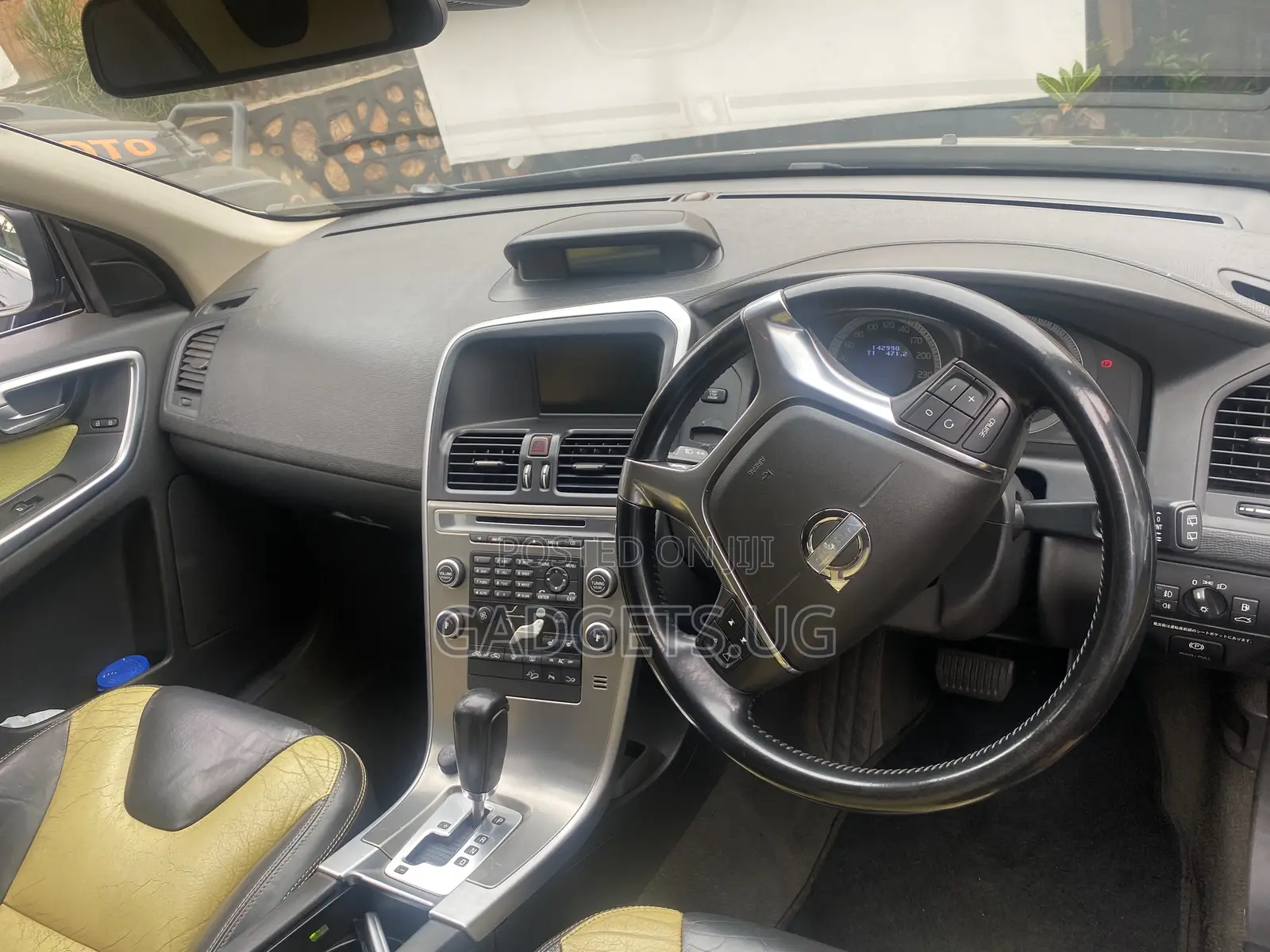 Volvo XC60 2010 Black