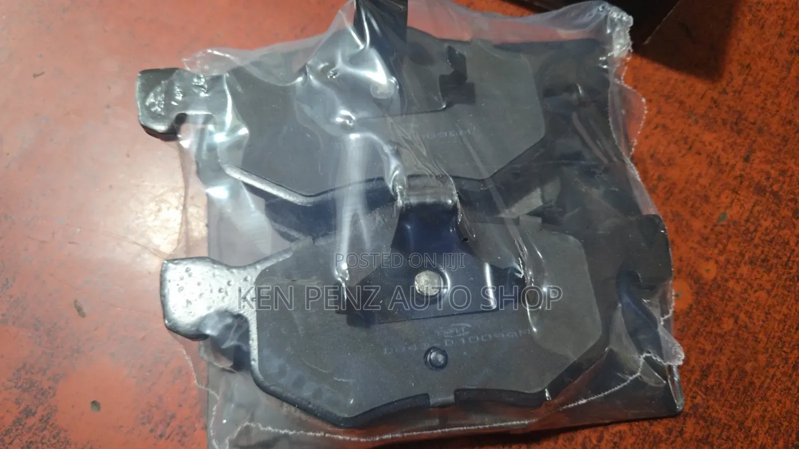 Mazda Tribute and Ford Tribute Ceramic Brake Pads of High Performance