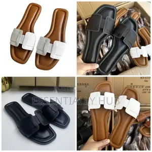 Flat Shoes in Women’S