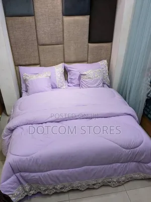 6pc Quilt Duvet Laced Set
