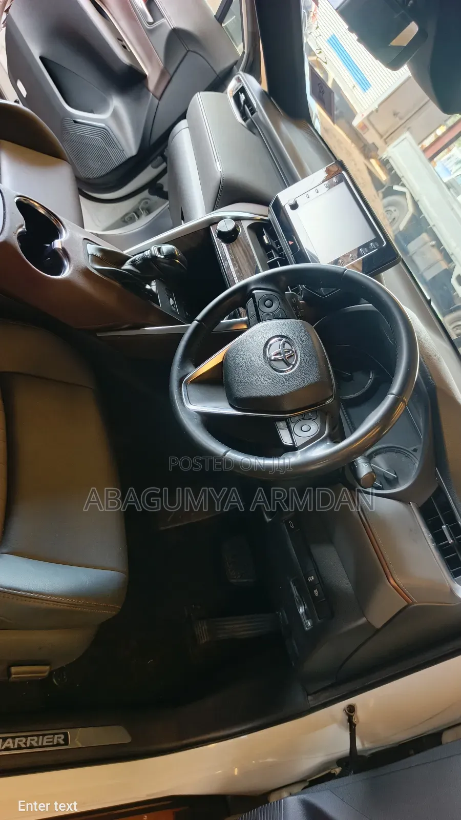 Toyota Harrier 2.0 4WD 2021 White