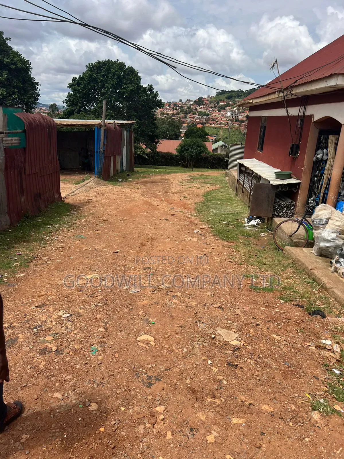 82 Acre of Commercial Land on Sale in Kirinya Bweyogerere