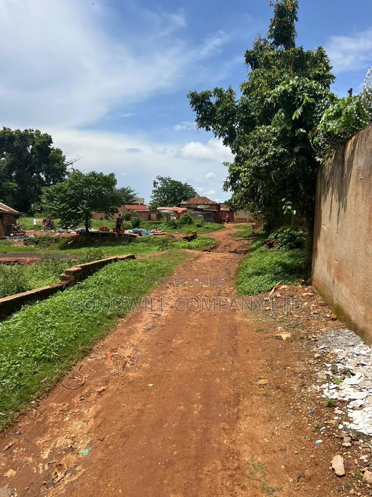 85 Decimals Commercial Plot of Land in Kirinya Bweyogerere