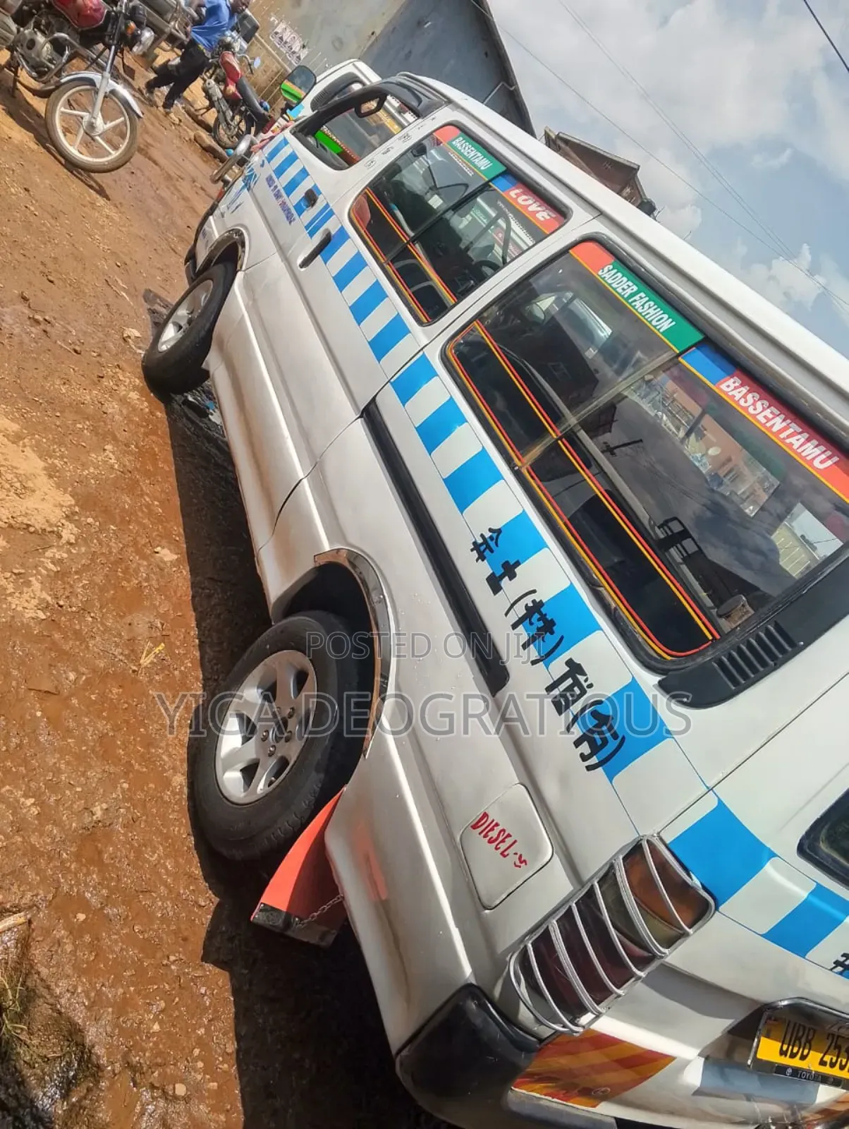 Toyota Grand HiAce 2007 White