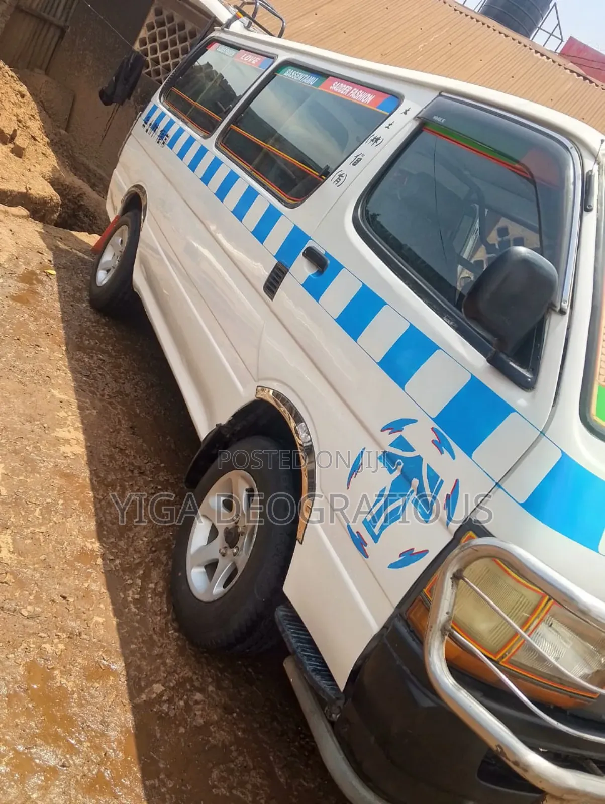 Toyota Grand HiAce 2007 White