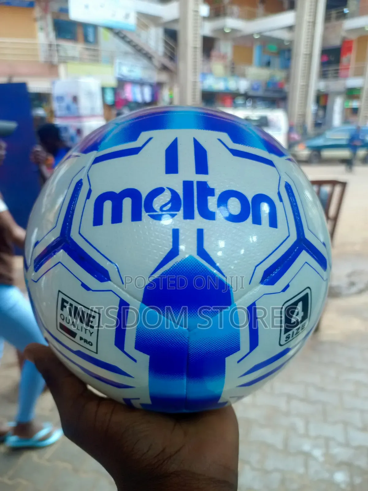 Molten Futsal Ball, Size 4 Model.