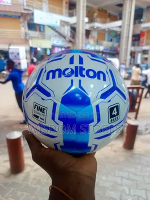 Molten Futsal Ball, Size 4 Model.