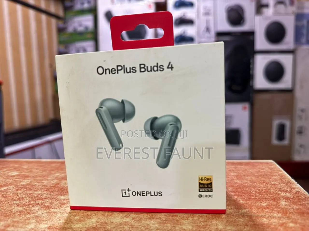 One Plus Buds 4