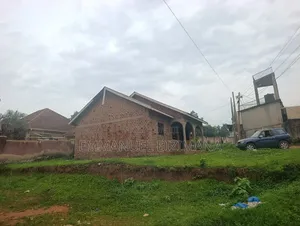 3bdrm House in Najjera, Central Division for sale