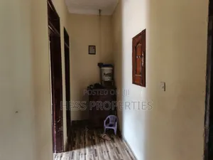 3bdrm Bungalow in Ambassador, Kyenjojo for sale