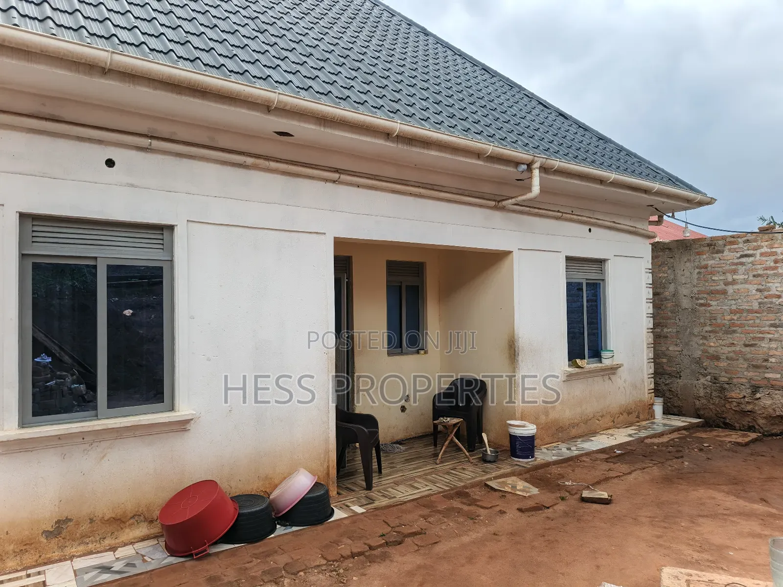 3bdrm Bungalow in Ambassador, Kyenjojo for sale