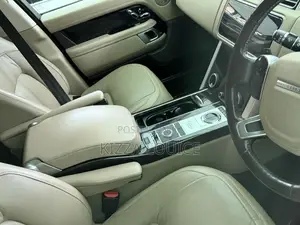 Land Rover Range Rover Vogue 2018 Blue