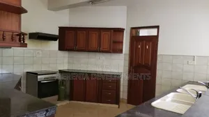 6bdrm House in Munyonyo, Makindye for rent