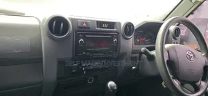 Toyota Land Cruiser 2019 Green