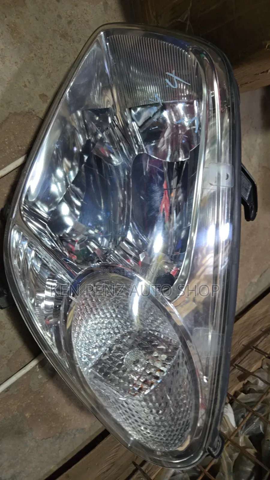 Toyota Rav4 2001 Headlamp Non Motor ( Used Japan)