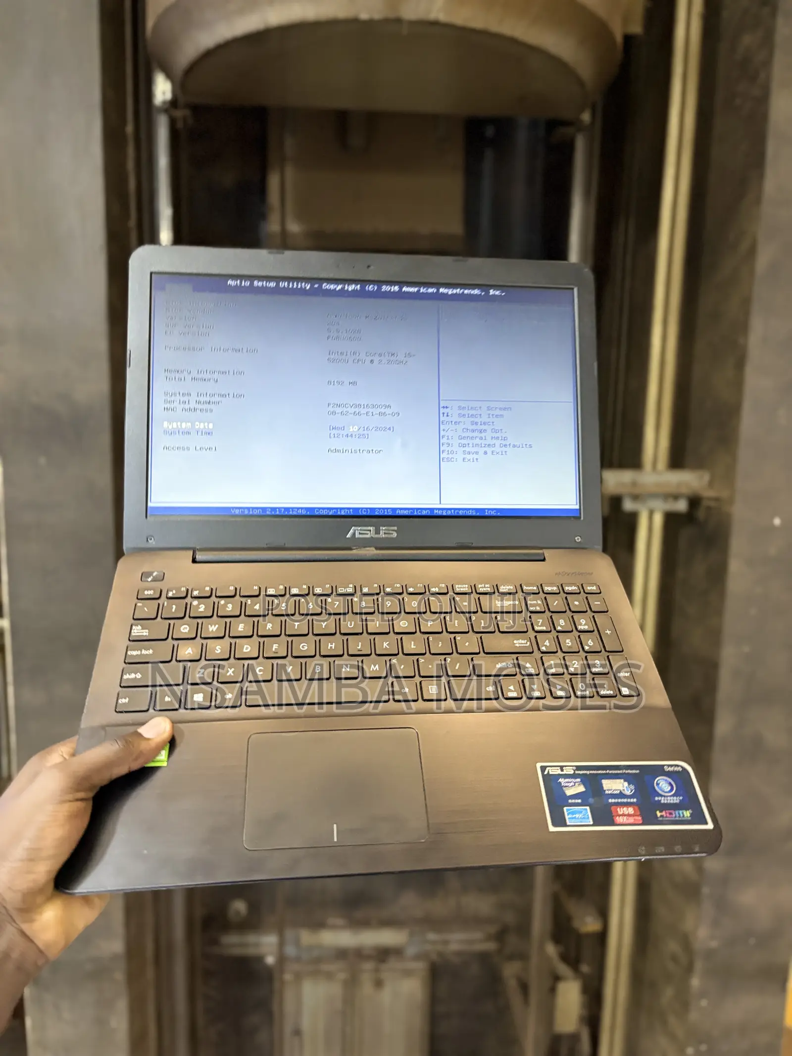 Laptop Asus ASUSPRO P2430UA 8GB Intel Core i5 HDD+SSD 500GB
