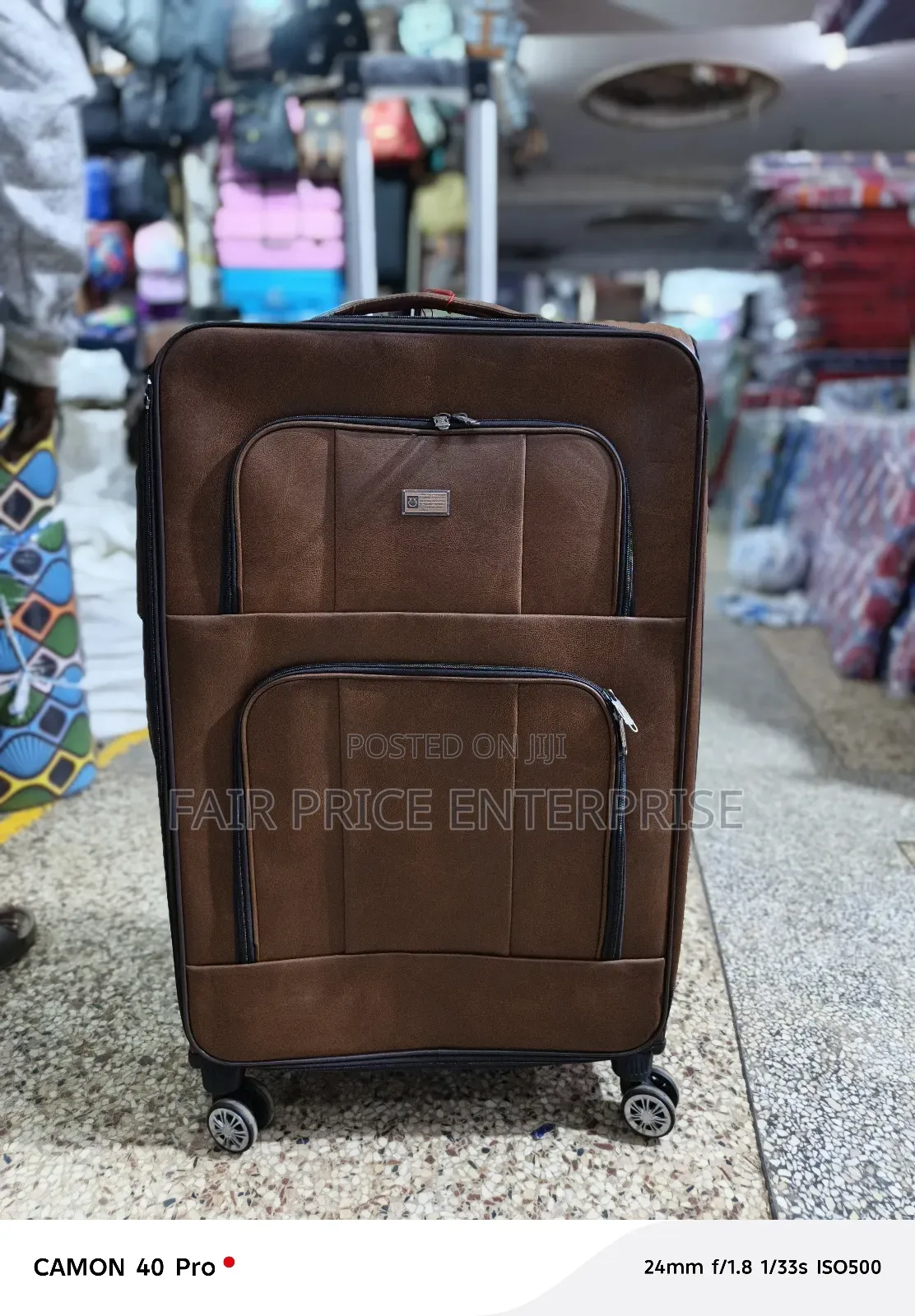 Executive Leather Suitcase. Extra Large Size
