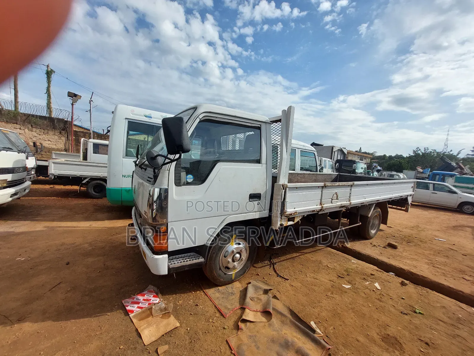 Mitshubishi Canter Double Chassis