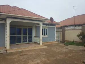 3bdrm Bungalow in Mbalwa, Central Division for sale