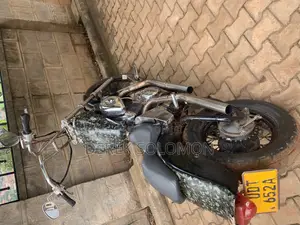 Honda Steed 1999