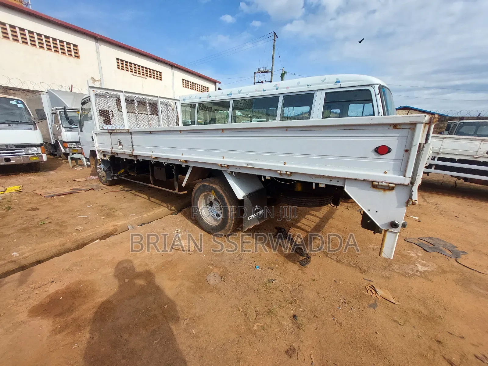 Mitshubishi Canter Double Chassis
