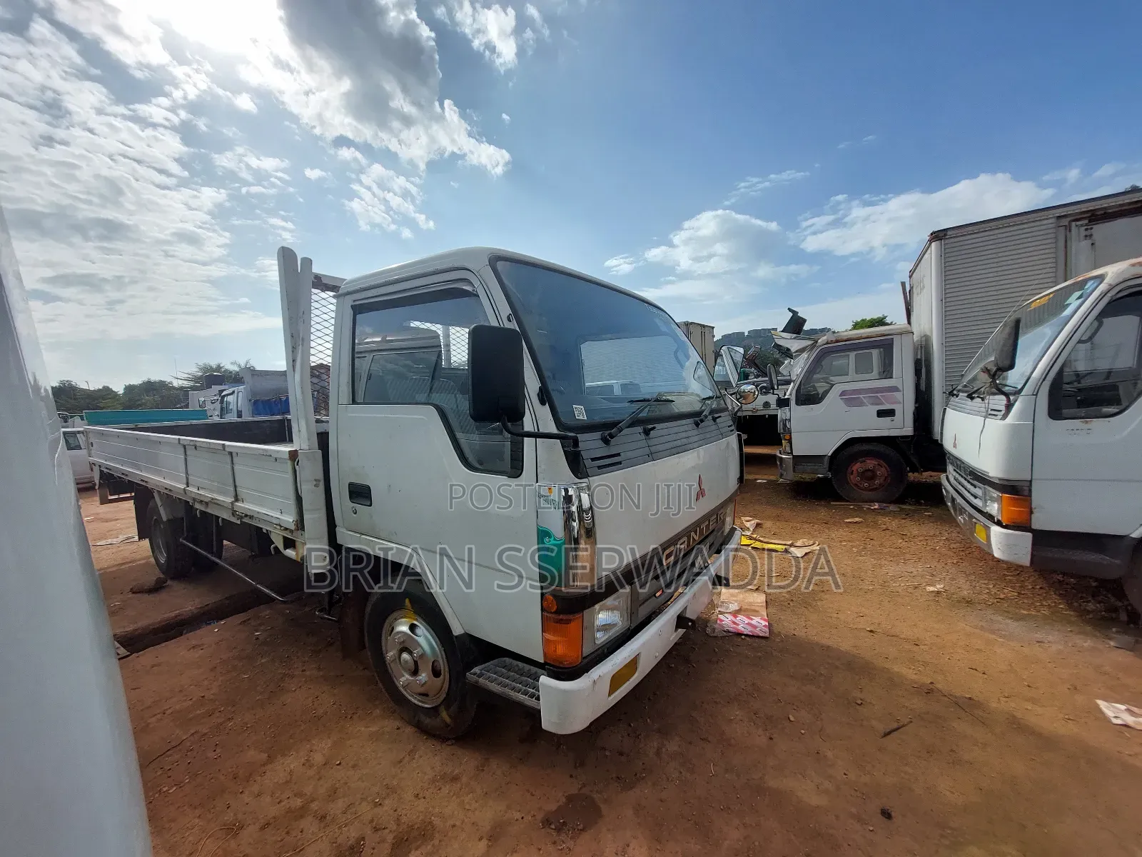 Mitshubishi Canter Double Chassis