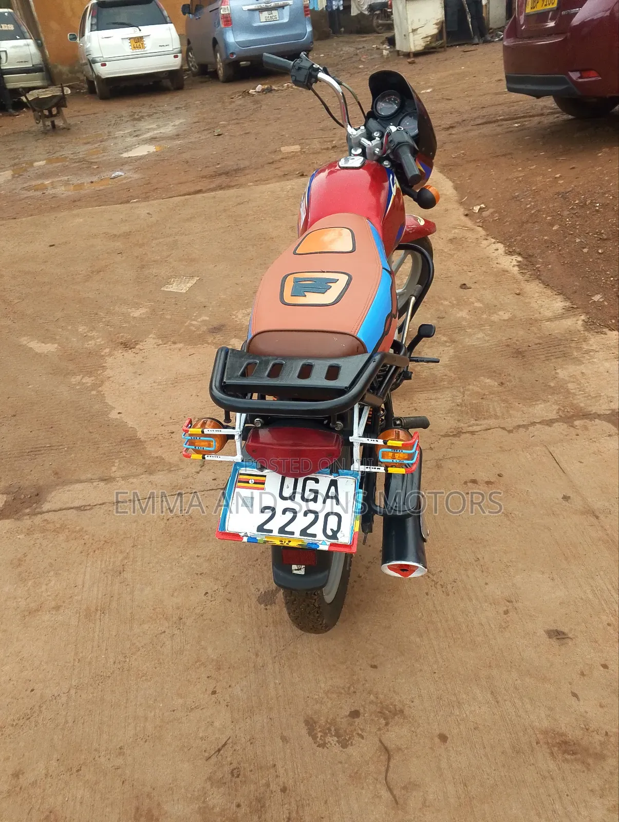Bajaj Boxer 125 2024 Red