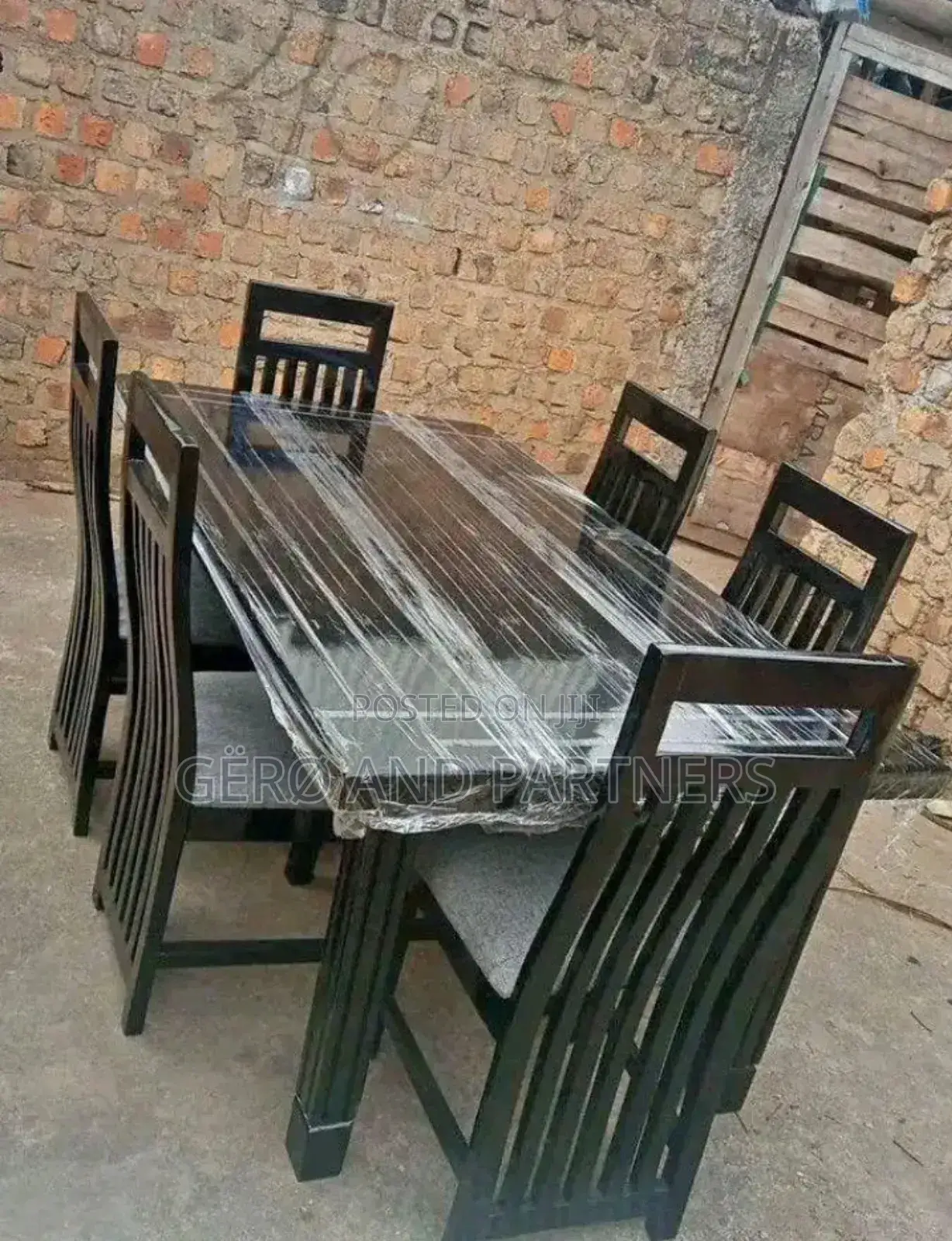 The Fancying Six Seater Dining Set
